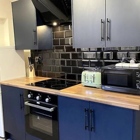 Central Area Terraced House With Private Hot Tub 林肯 外观 照片